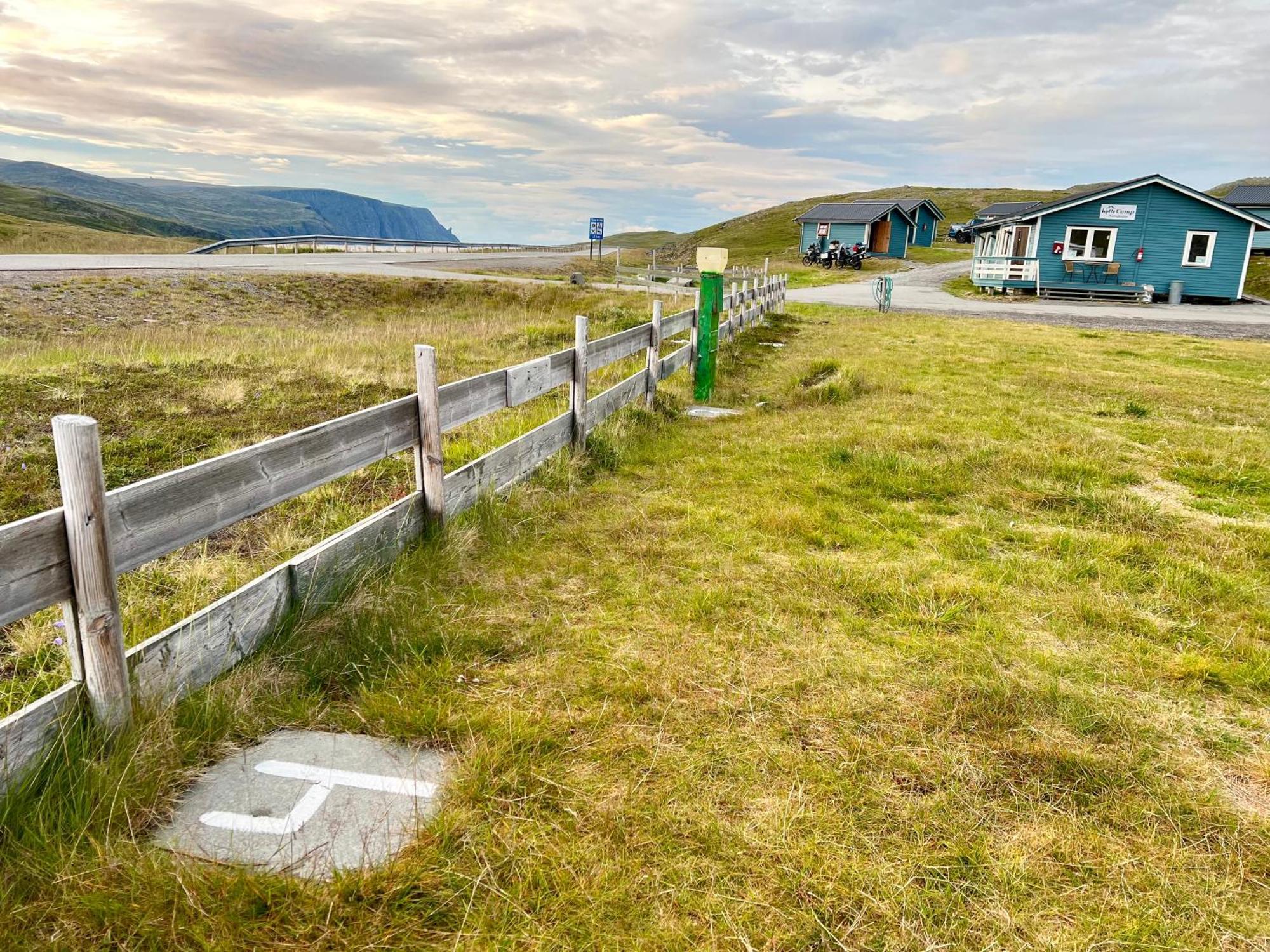 Hytte Camp Nordkapp - Blue Skarsvåg Eksteriør billede